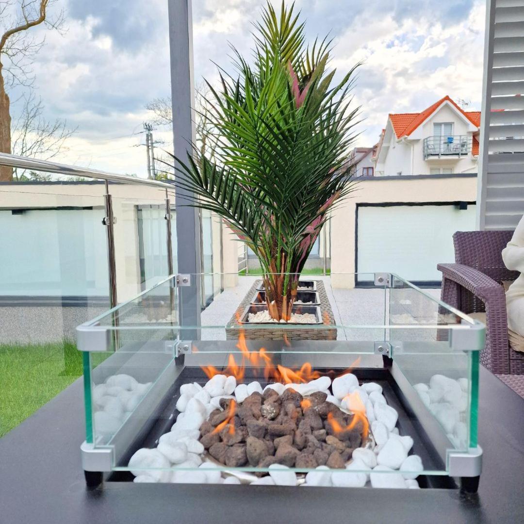 Villa Vis A Vis Trzęsacz 外观 照片